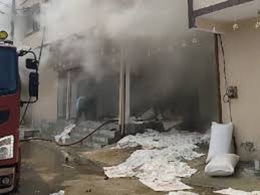 bhopal,   massive fire ,Makhana godown  