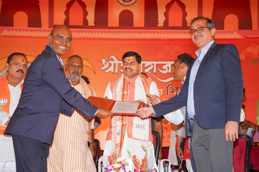 bhopal,  divine and grand,Shri Ram Raja Lok 