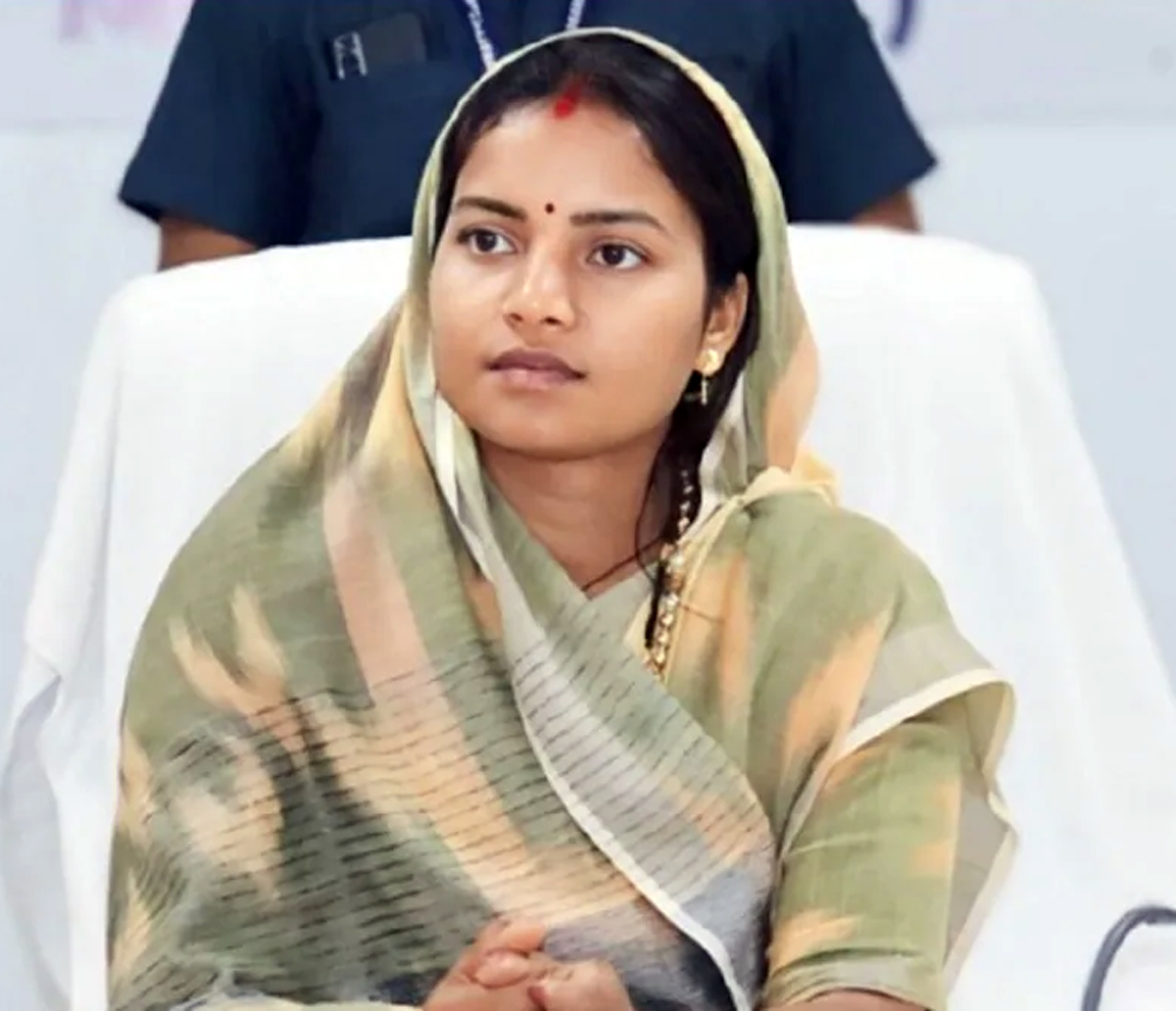 raipur, Minister Laxmi Rajwade,Thackeray Complex 