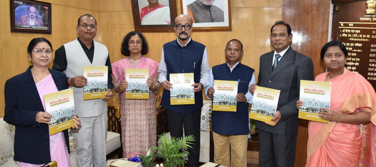 raipur, Public Service Commission,Governor Deka