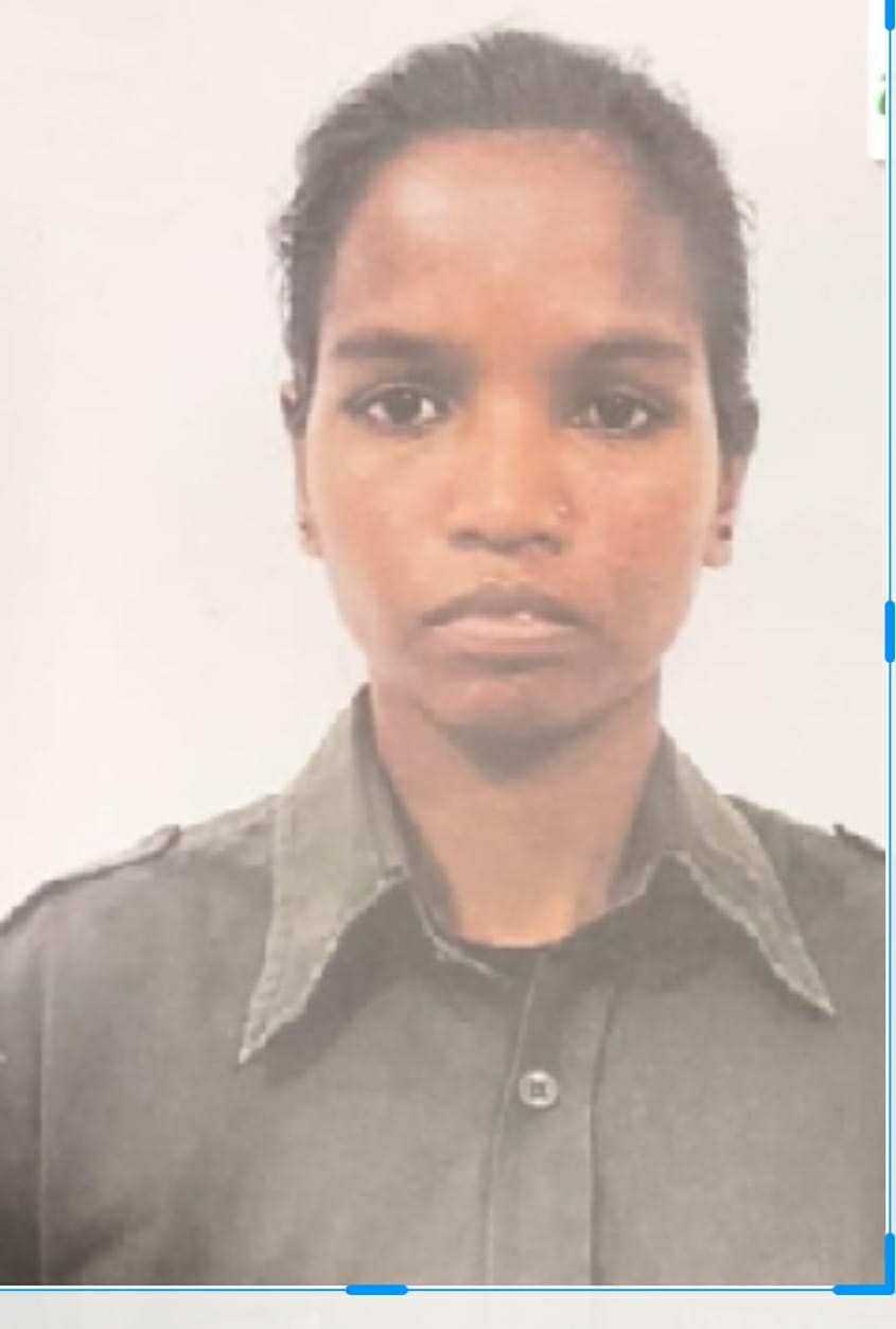 raipur, Hardcore female Naxalite  , surrenders in Chhattisgarh