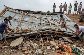 patna,  kutcha house collapses, Danapur 