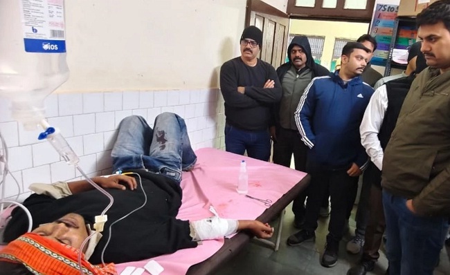 bhind,   criminal carrying a reward , short encounter