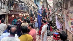 dhaka, 5.7 magnitude earthquake ,hits Bangladesh 