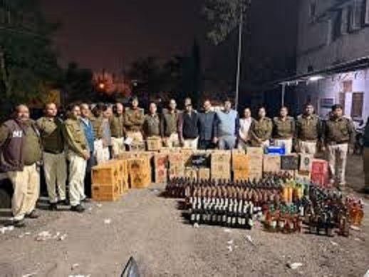 bhopal, Major police action, against illegal liquor