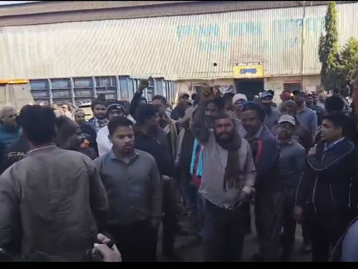 Katni Junction,Employees protest,work comes to a standstill