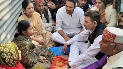  Congress party ,met families, contaminated water