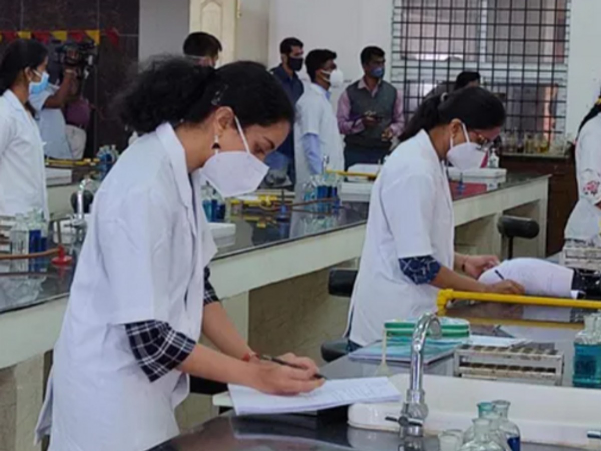 Raipur , Administrative appointments,5 new medical colleges,state