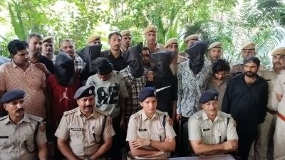 Khargone .Theft worth ,Rs 90 lakh uncovered, gold,silver hidden,garbage