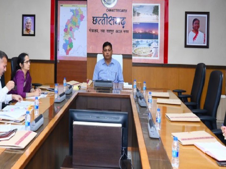 Raipur , Strict orders,  officers , Chhattisgarh  , mandatory ,office,  Tuesdays , Wednesdays.