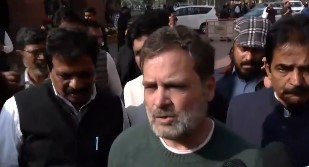 new delhi, Rahul Gandhi, Om Birla amidst 