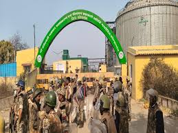 Villagers, attack, maize, plant, Kokodi