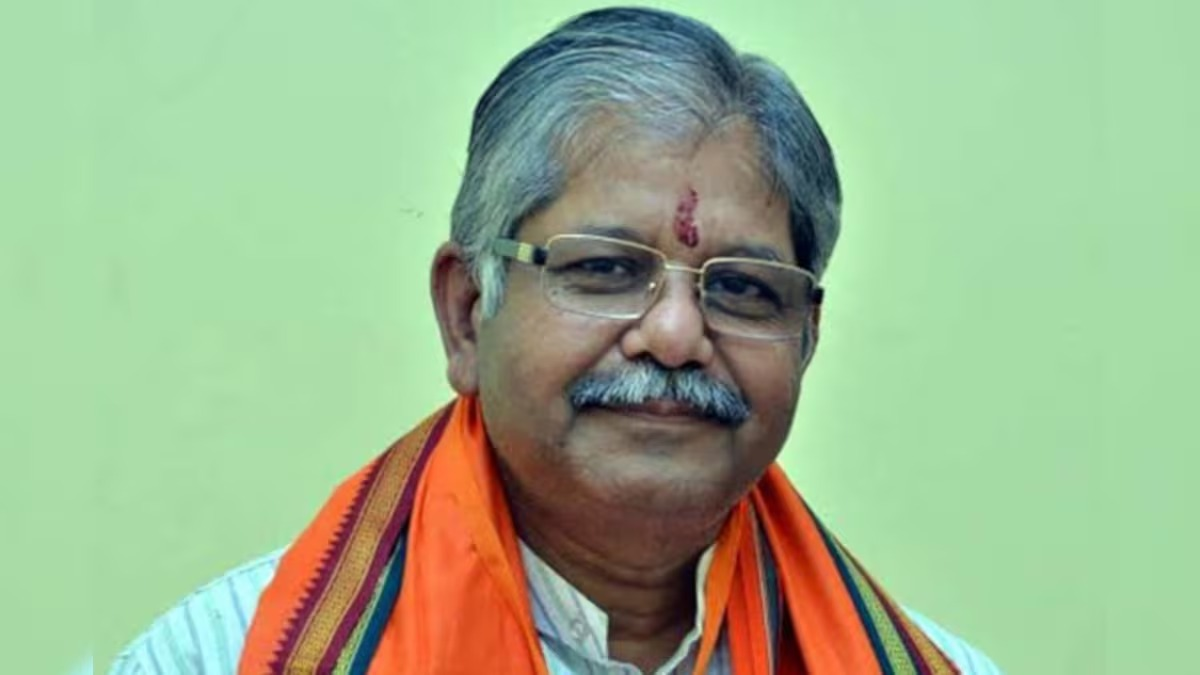 Mobile Phone ,Assembly Speaker Dharamlal Kaushik ,  Raipur
