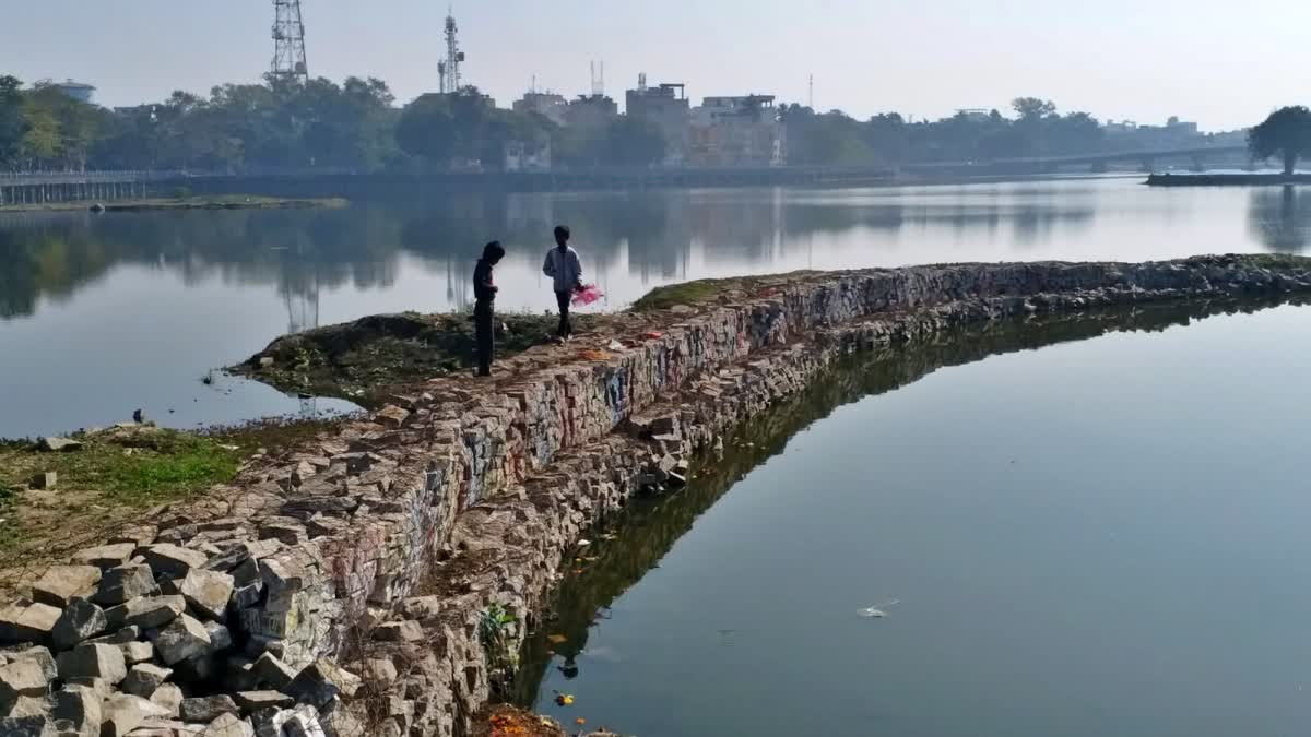 High Court , river pollution, factories , inspected , court commissioners