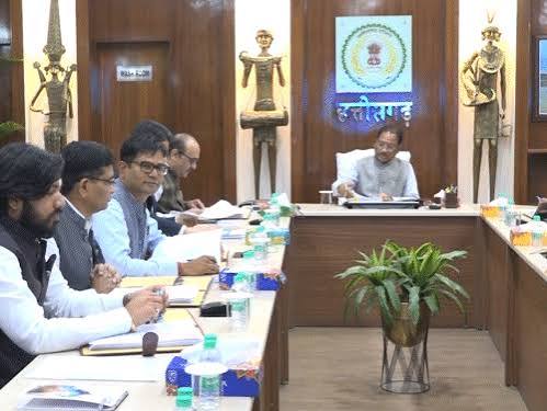 meeting ,Cabinet: Transfer policy, supplementary budget , green light.
