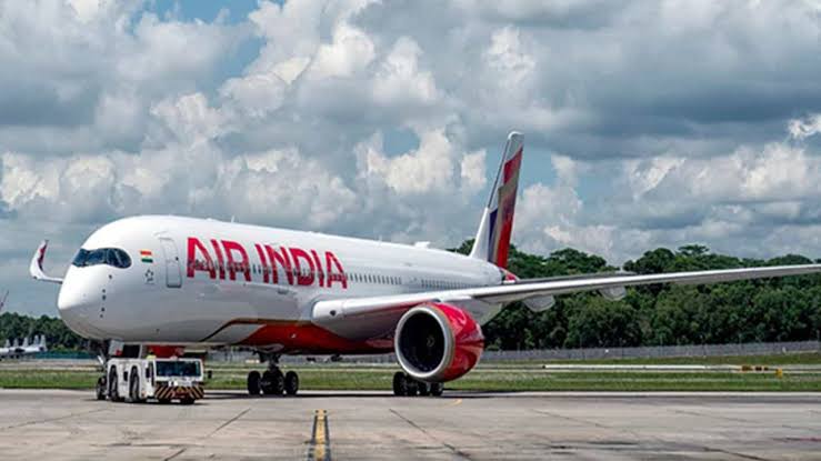 Air India flight,  enters Pakistan airspace; DGCA initiates probe.