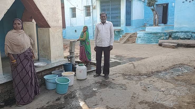 districts ,MP , water coverage, 8 districts, water ,households