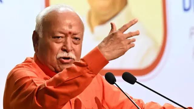 \"युगानुकूल मातृत्व\" विश्व मांगल्य सभा 