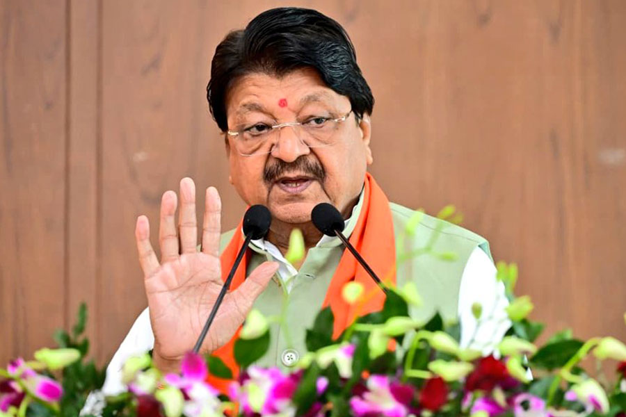 Sealing of shops halted in Bhopal; Kailash Vijayvargiya says a solution will be found.