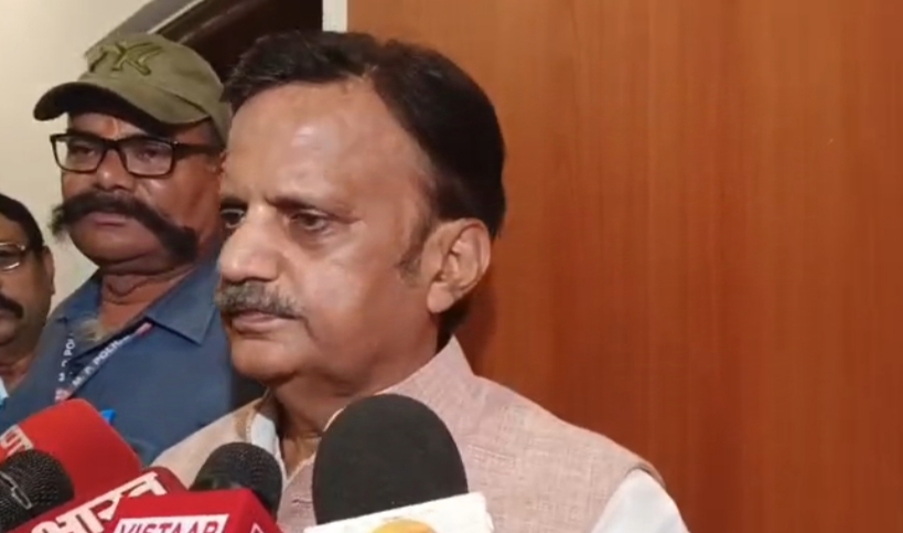 up mukhyamantri rajendra shukla