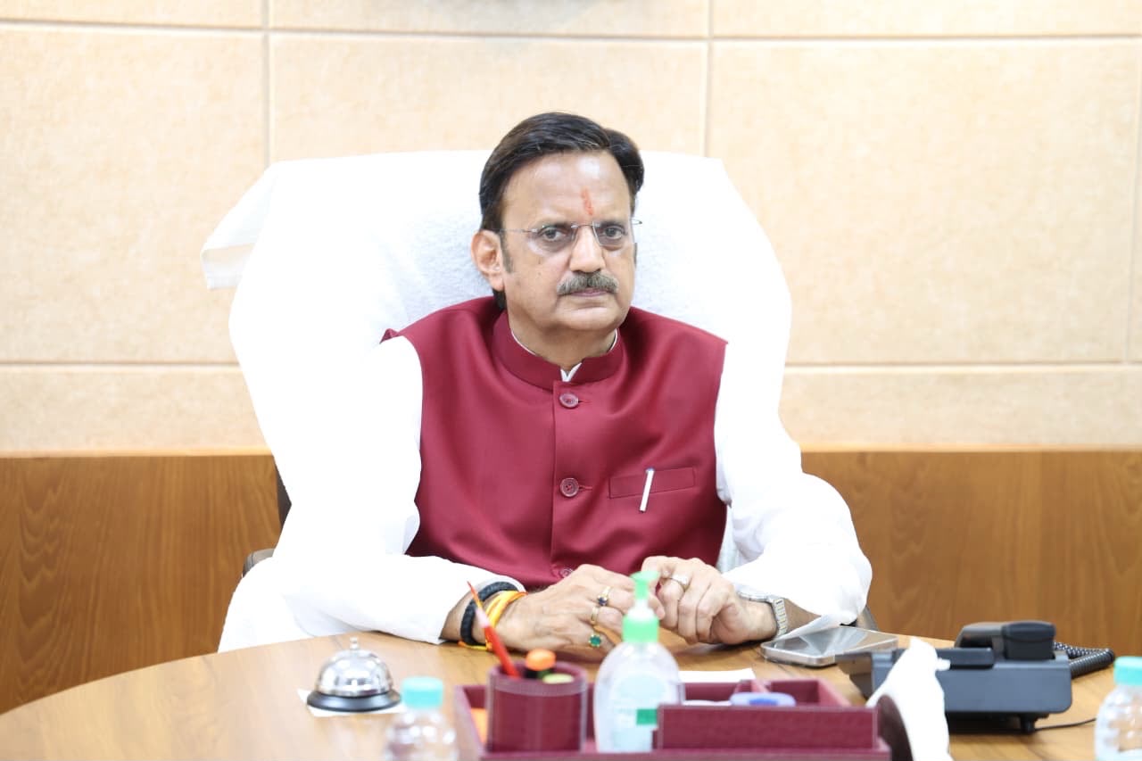 up mukhyamantri rajendra shukla