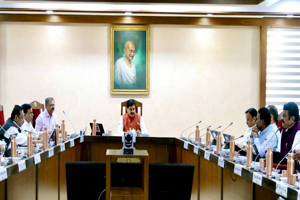 मुख्यमंत्री डॉ मोहन यादव 
