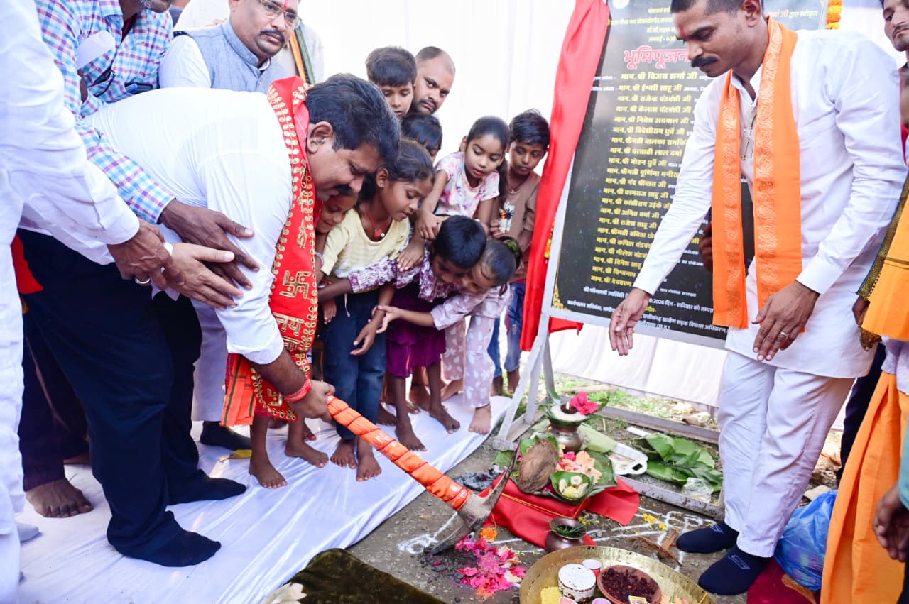 up mukhyamantri sharma