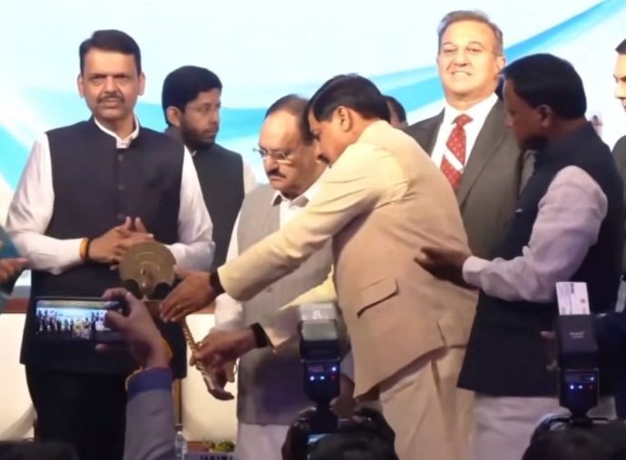 मुख्यमंत्री डॉ मोहन यादव 