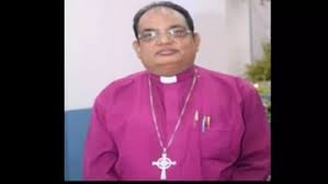 बिशप पीसी सिंह को नागपुर एयरपोर्ट से हिरासत में लिया गया