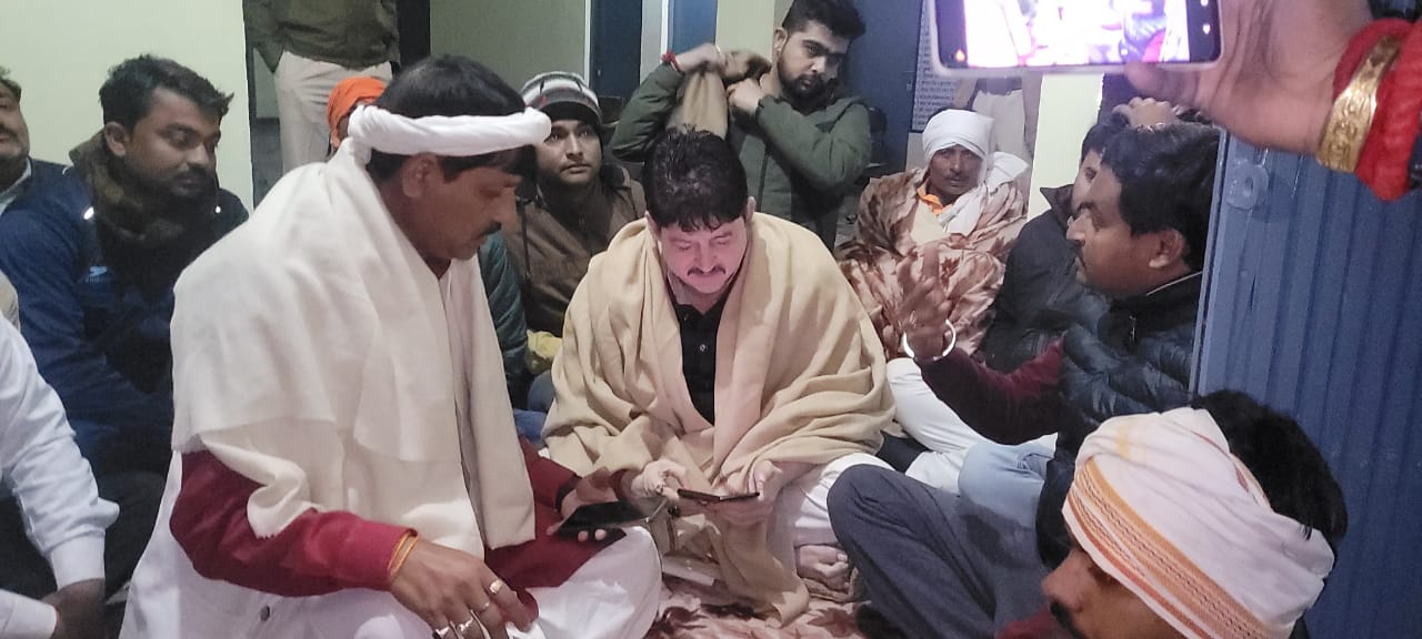 बीजेपी विधायक से टीआई ने की बदतमीज़ी